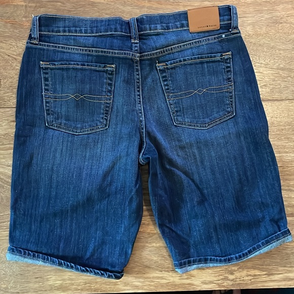 Lucky Brand The Bermuda Shorts 6 / 28 - Picture 2 of 5